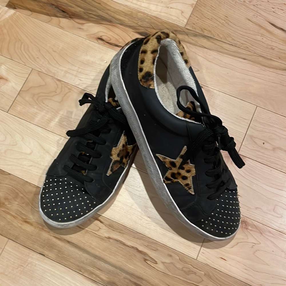 Kellparker leopard sneaker